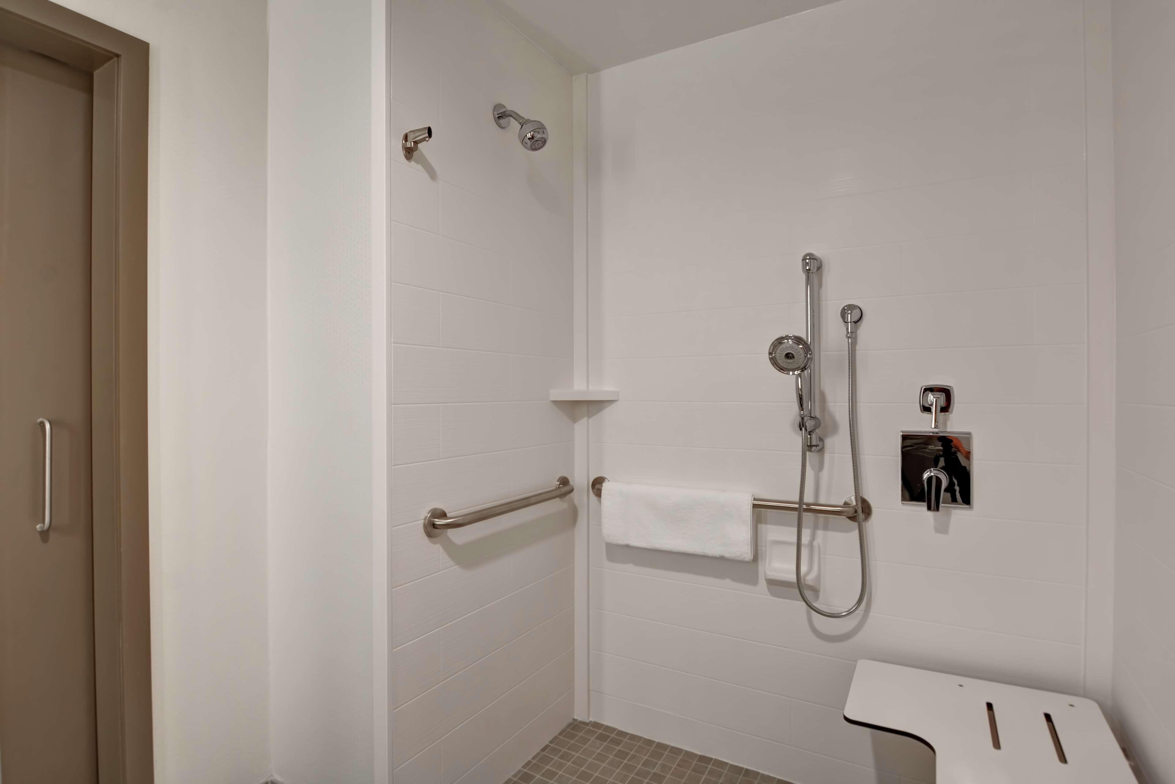 Hilton Garden Inn Biloxi Buitenkant foto